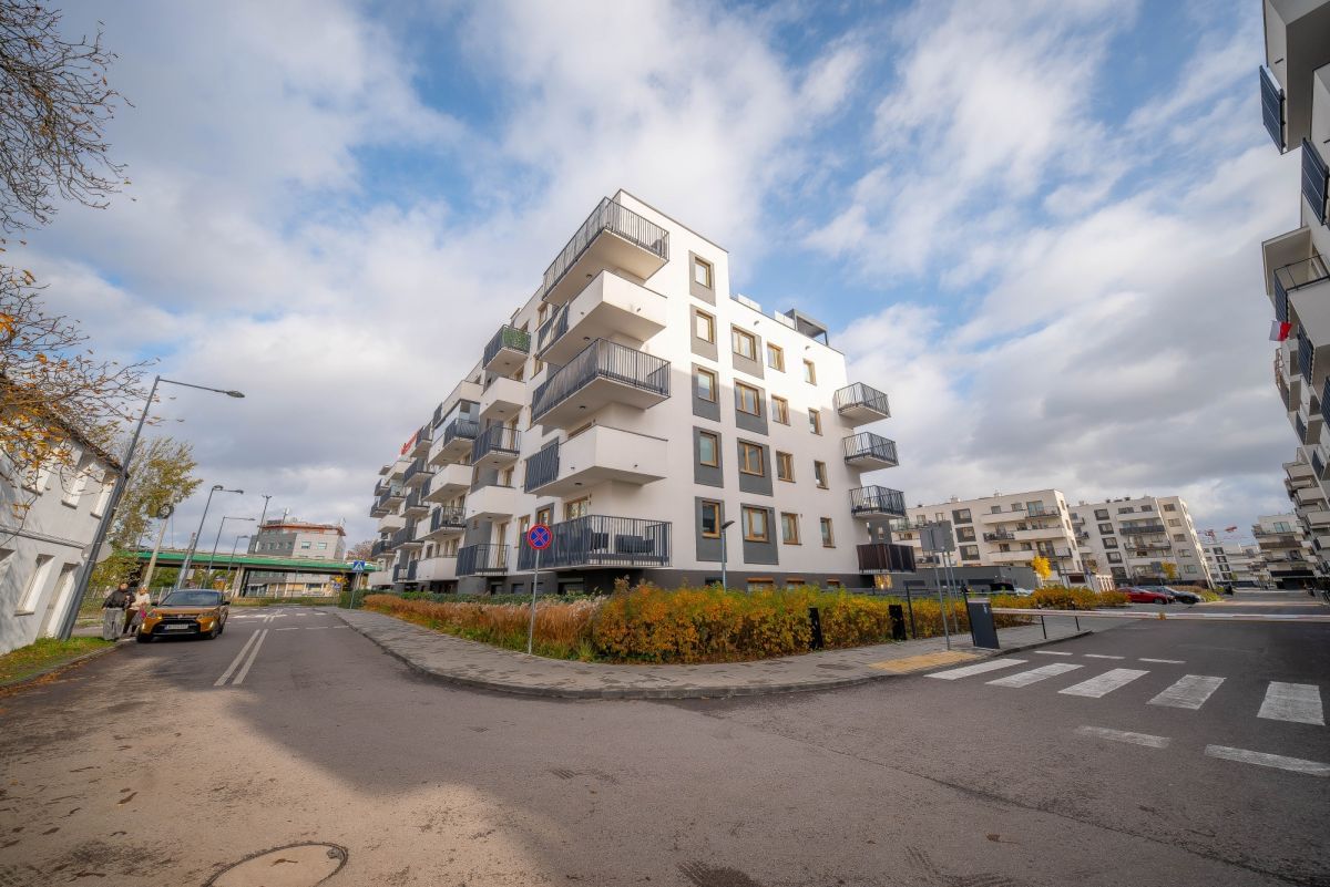 Mieszkanie 4 pokojowe na Sprzedaż