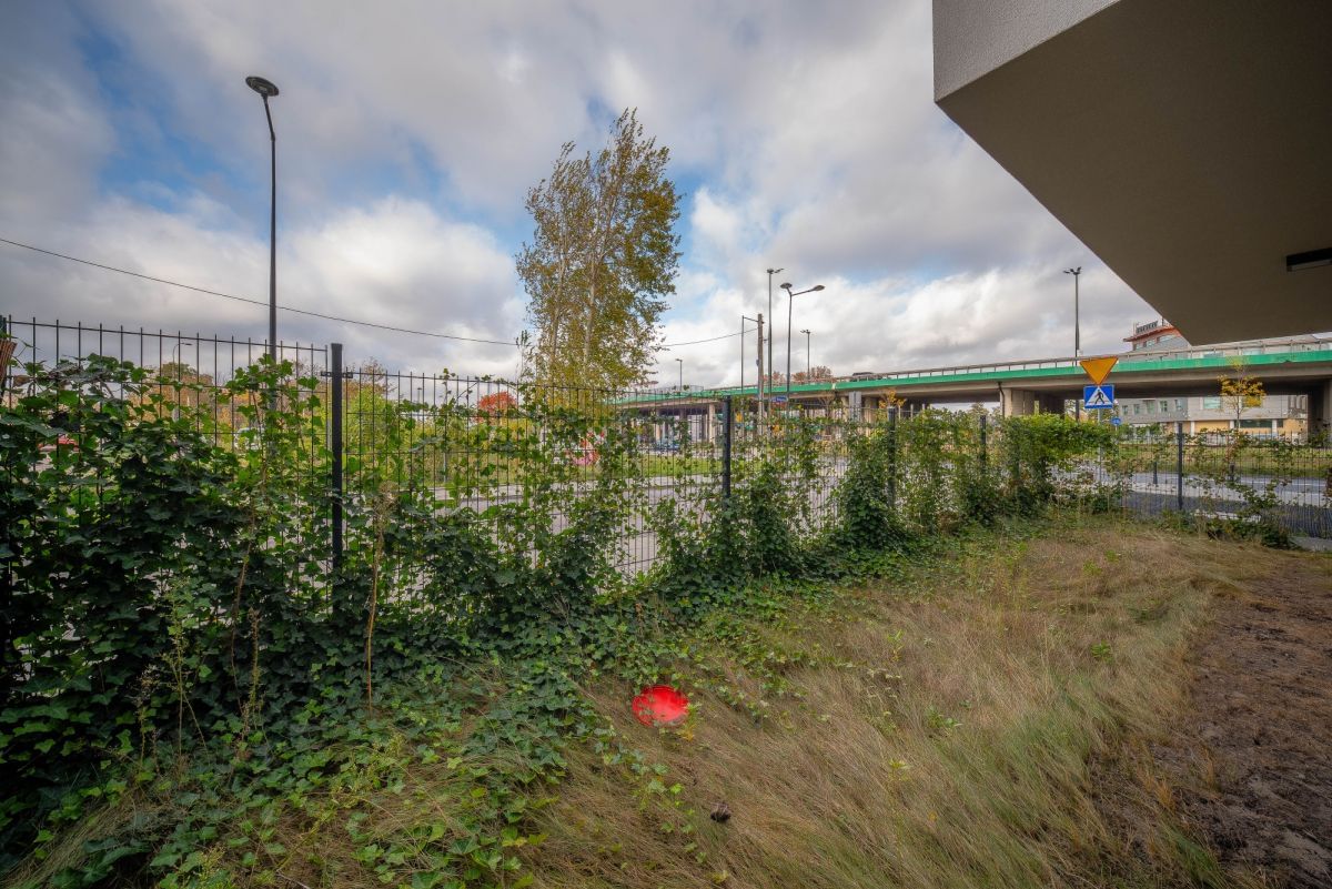 Mieszkanie 4 pokojowe na Sprzedaż