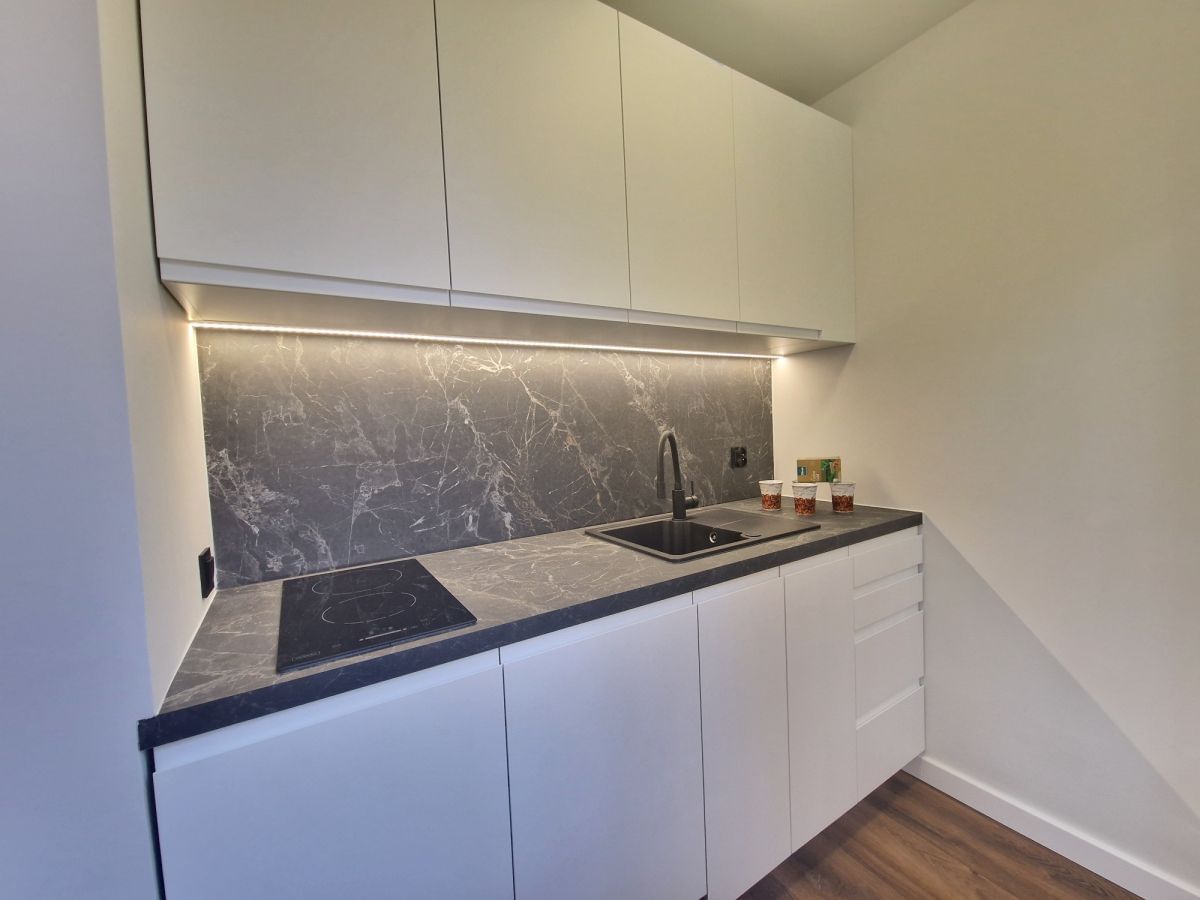 Mieszkanie 1 pokojowe na Sprzedaż