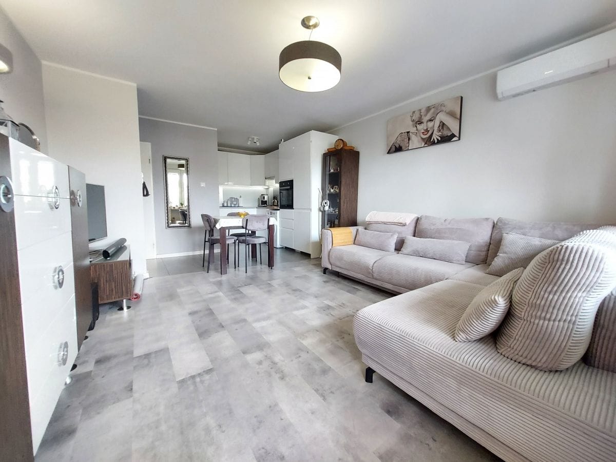 Mieszkanie 3 pokojowe na Sprzedaż