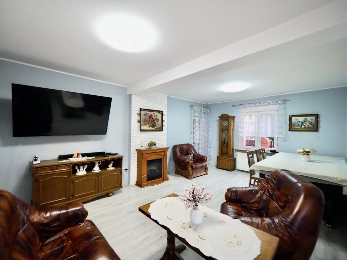 Dom 4 pokojowe na Sprzedaż