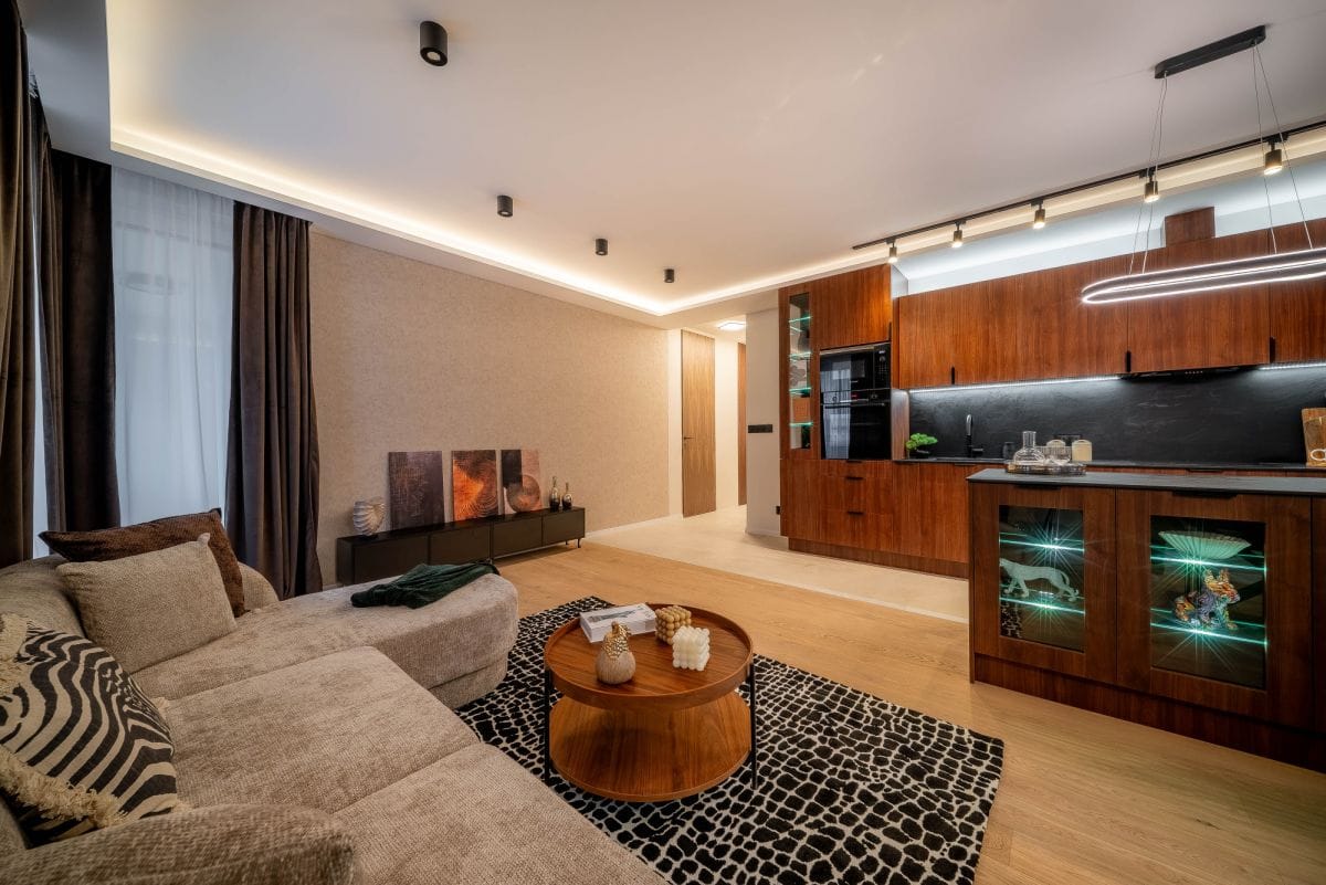 Mieszkanie 5 pokojowe na Sprzedaż