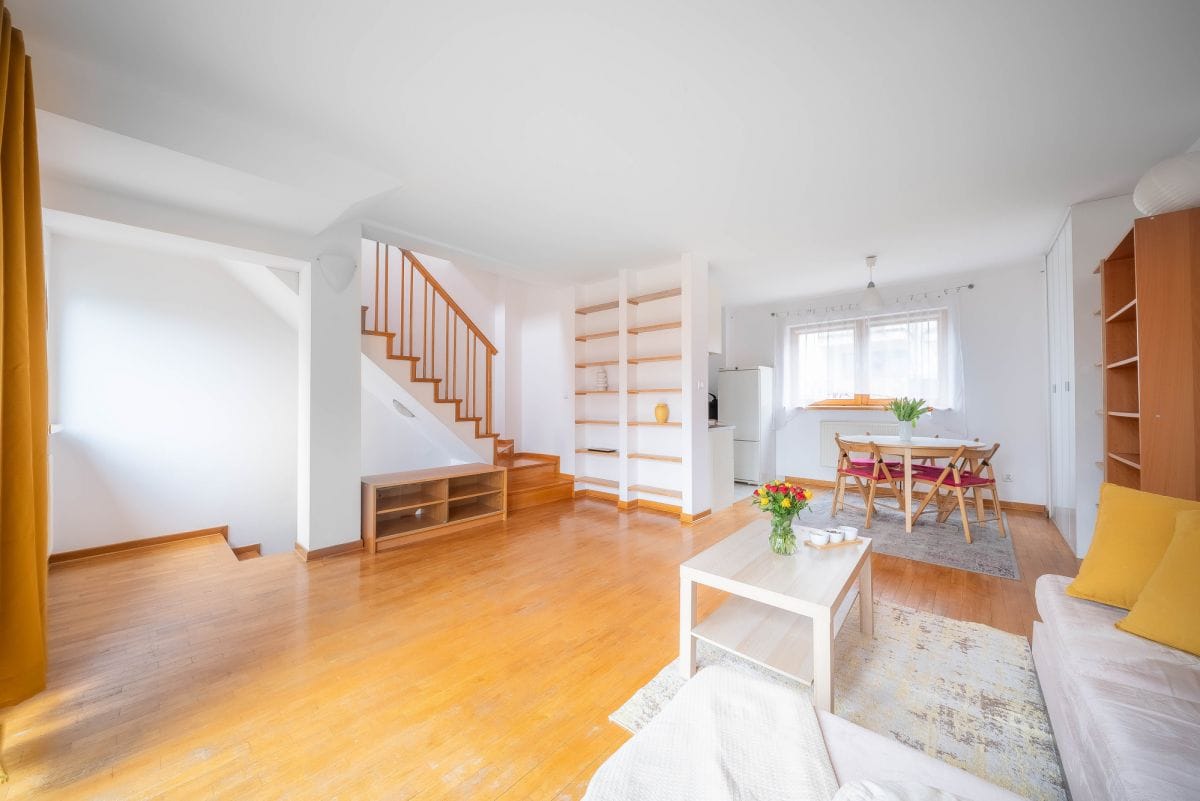 Dom 3 pokojowe na Sprzedaż