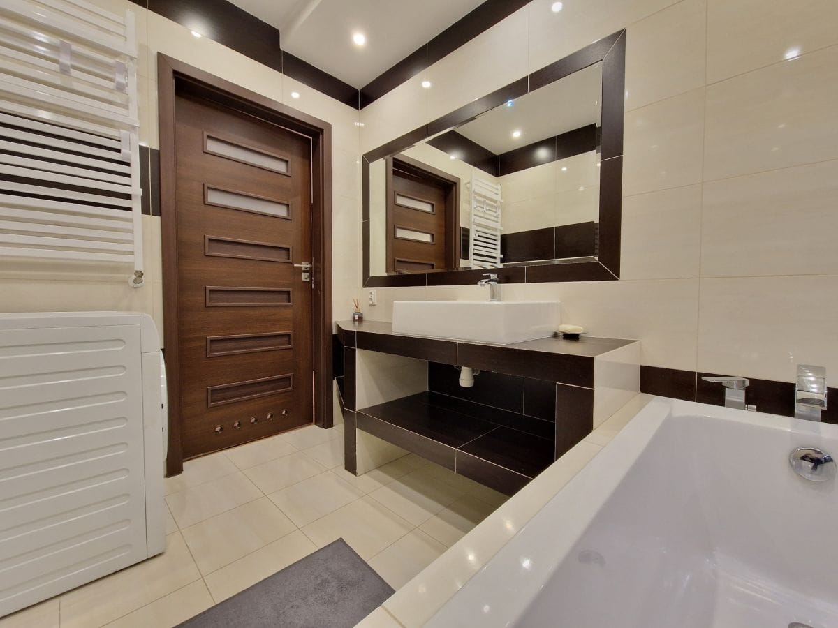 Mieszkanie 4 pokojowe na Sprzedaż