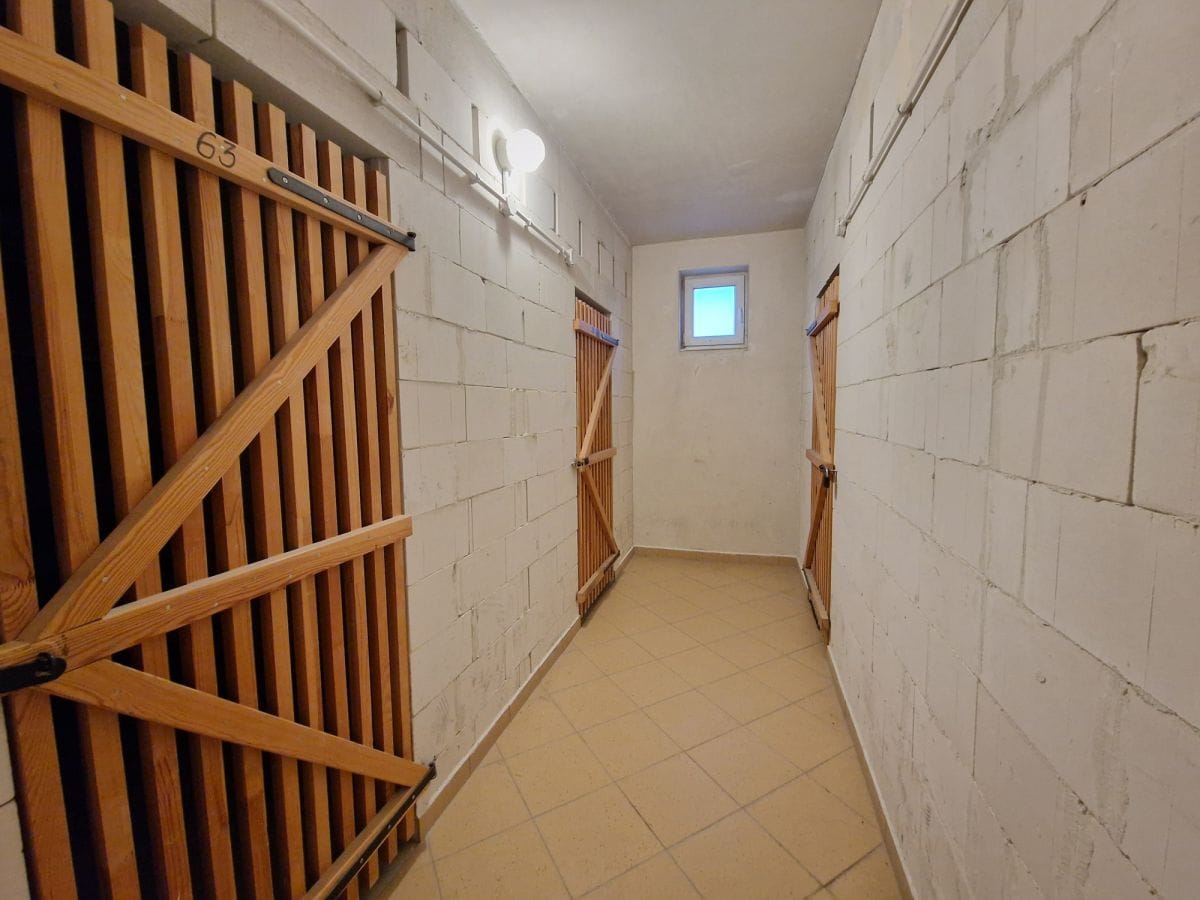 Mieszkanie 4 pokojowe na Sprzedaż