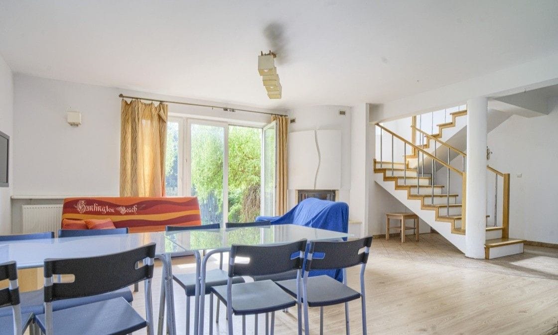 Dom 4 pokojowe na Sprzedaż