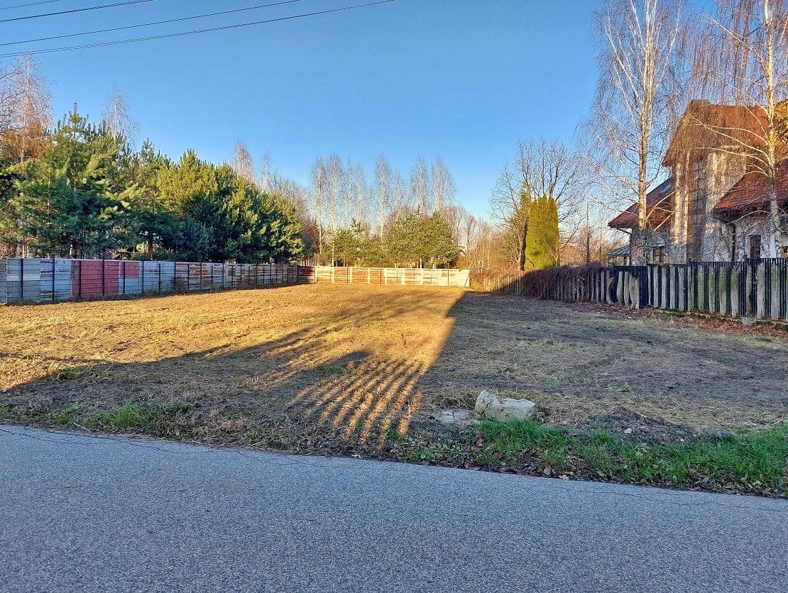 Działka  pokojowe na Sprzedaż