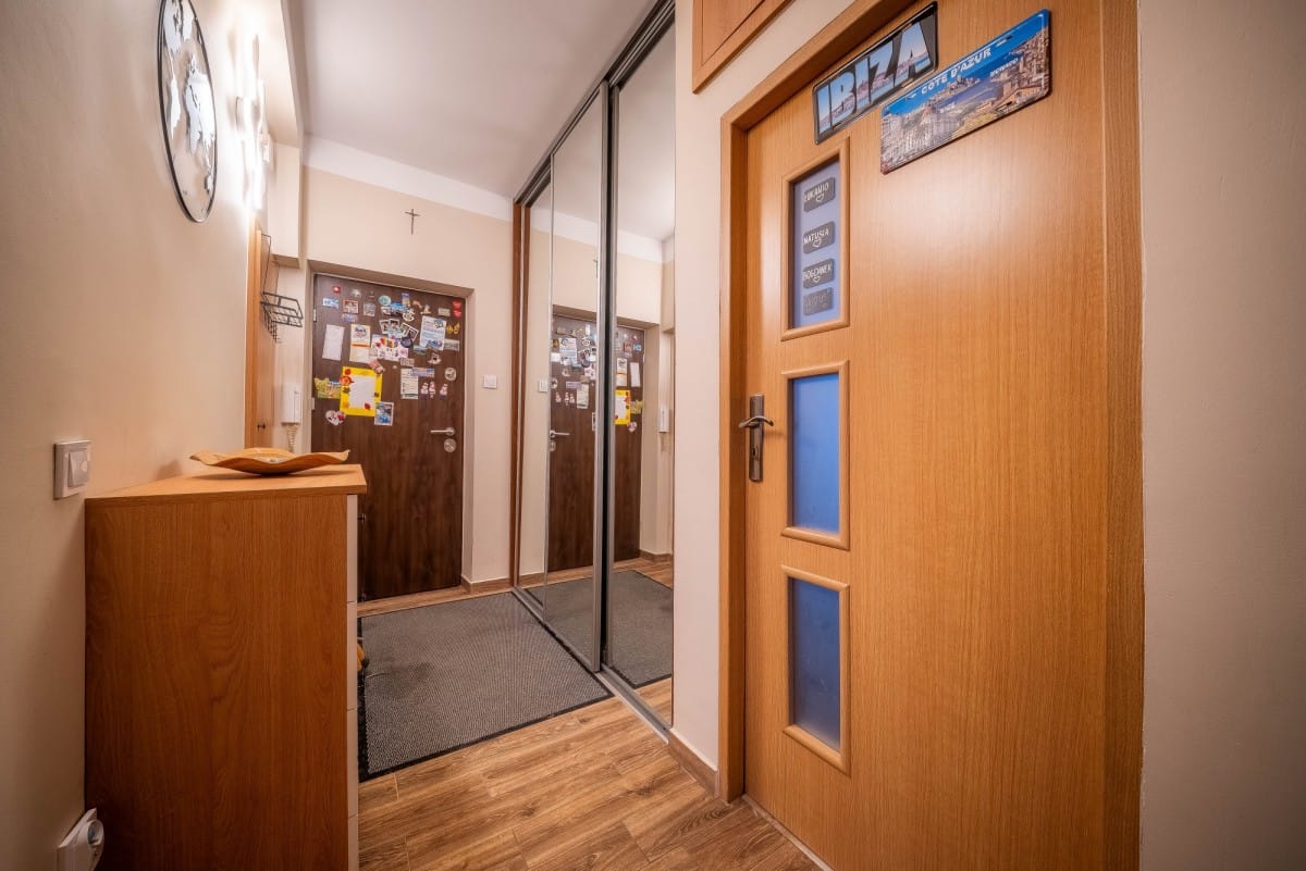 Mieszkanie 2 pokojowe na Sprzedaż