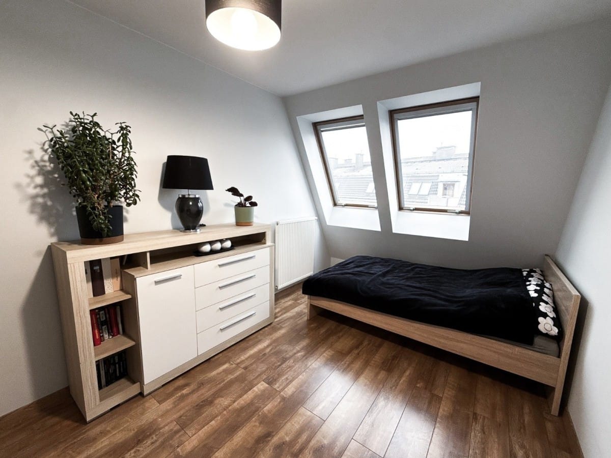 Mieszkanie 3 pokojowe na Sprzedaż