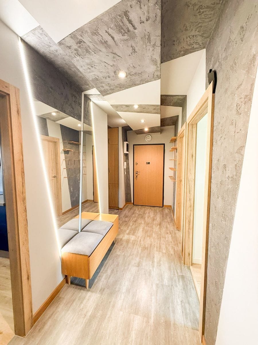 Mieszkanie 4 pokojowe na Sprzedaż