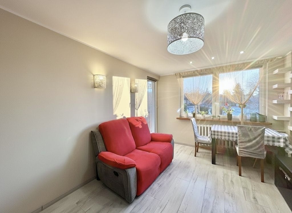 Mieszkanie 4 pokojowe na Sprzedaż