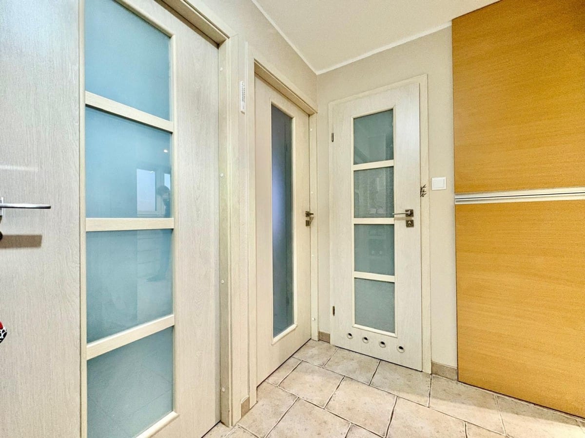 Mieszkanie 4 pokojowe na Sprzedaż