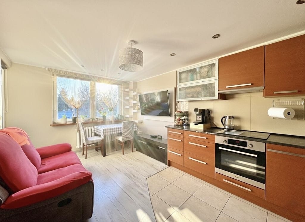 Mieszkanie 4 pokojowe na Sprzedaż