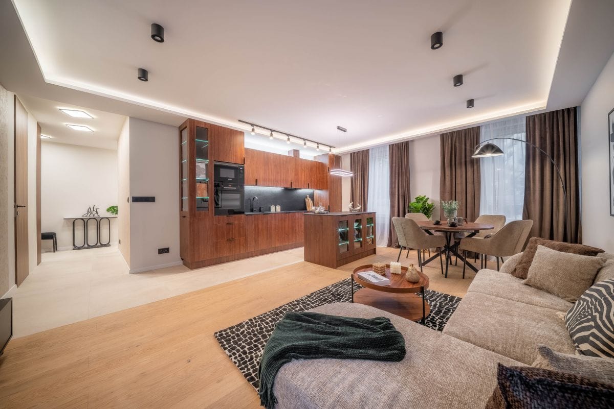 Mieszkanie 5 pokojowe na Sprzedaż