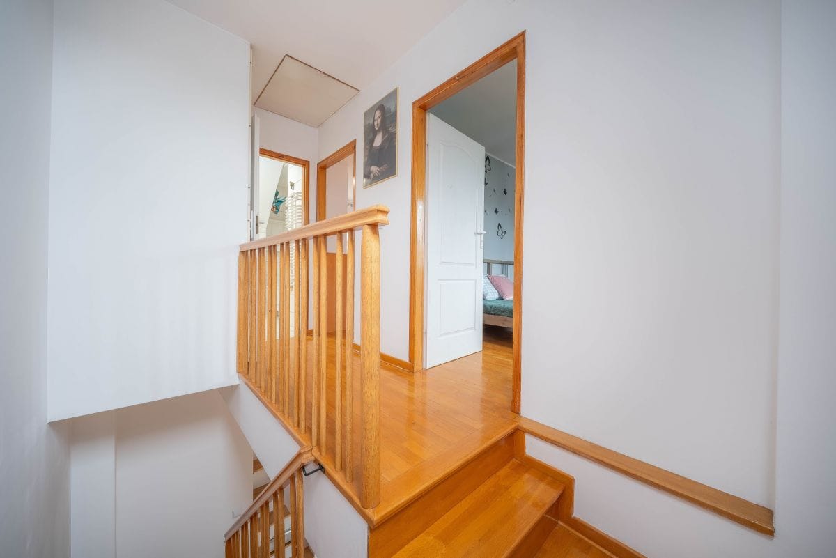 Dom 3 pokojowe na Sprzedaż