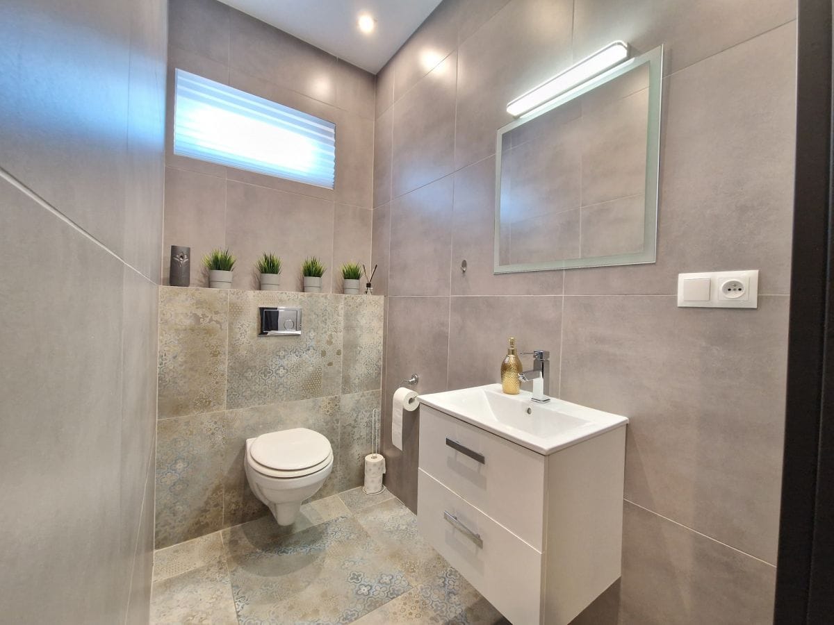 Dom 4 pokojowe na Sprzedaż