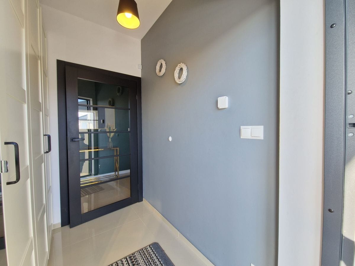 Dom 4 pokojowe na Sprzedaż