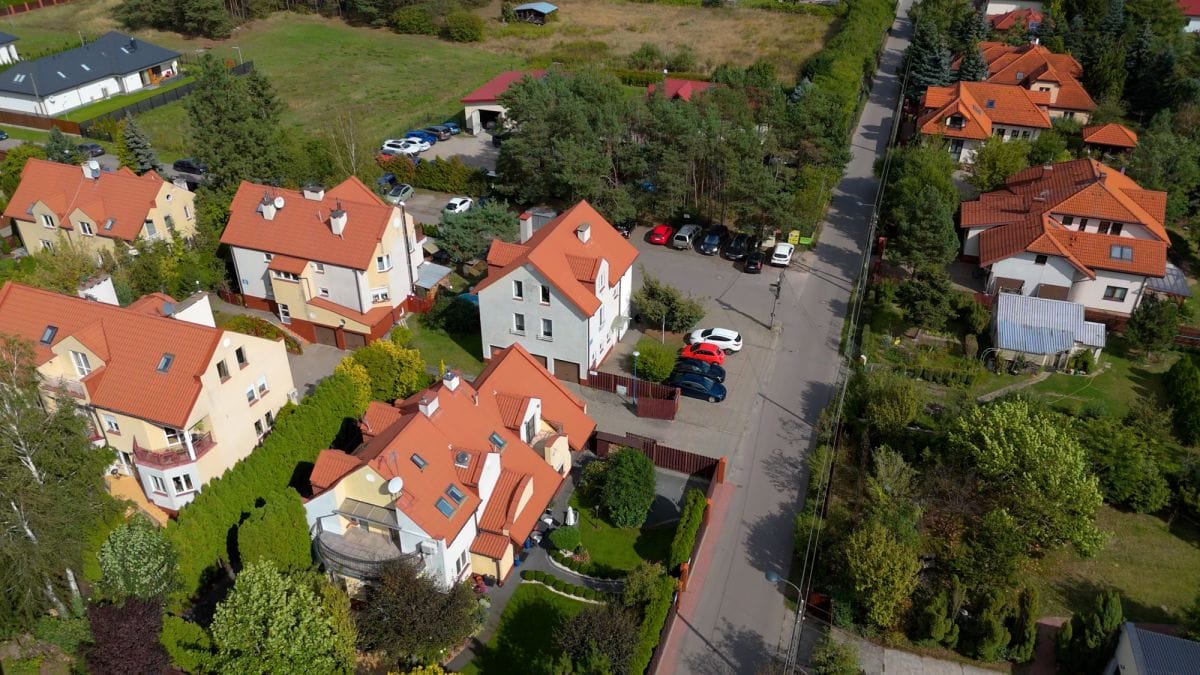 Lokal użytkowy  pokojowe na Sprzedaż