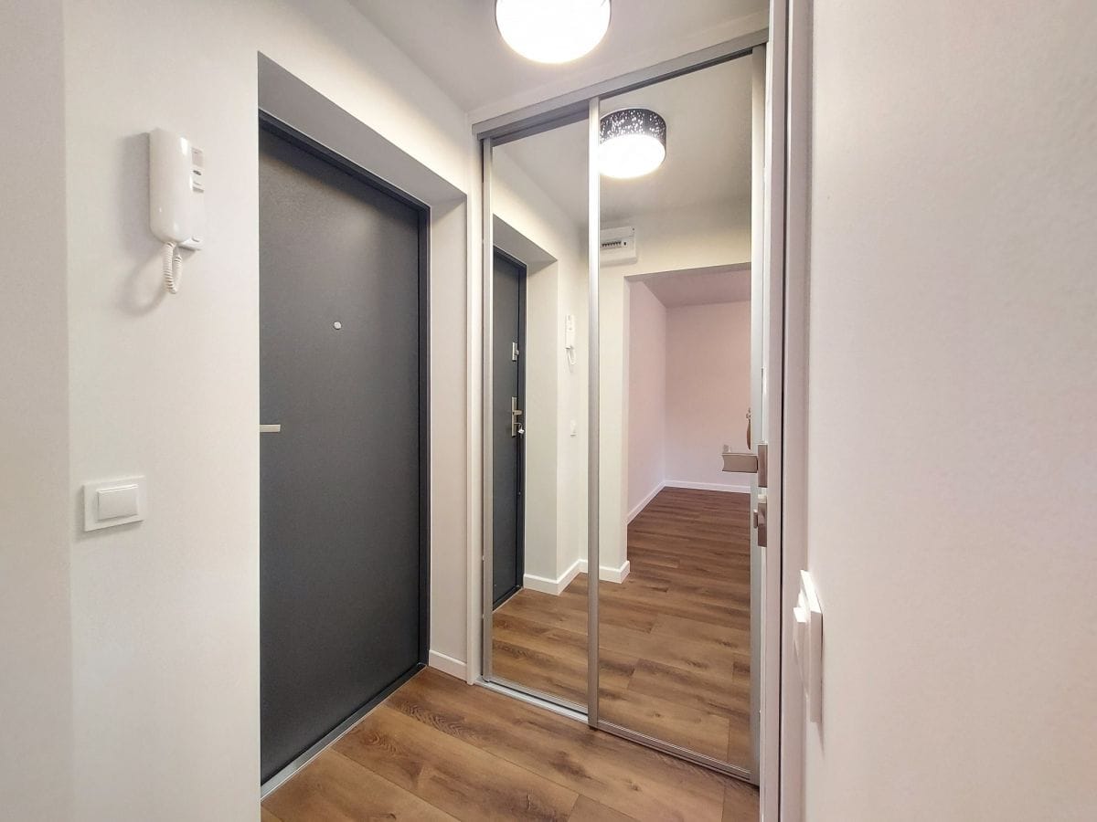 Mieszkanie 1 pokojowe na Sprzedaż