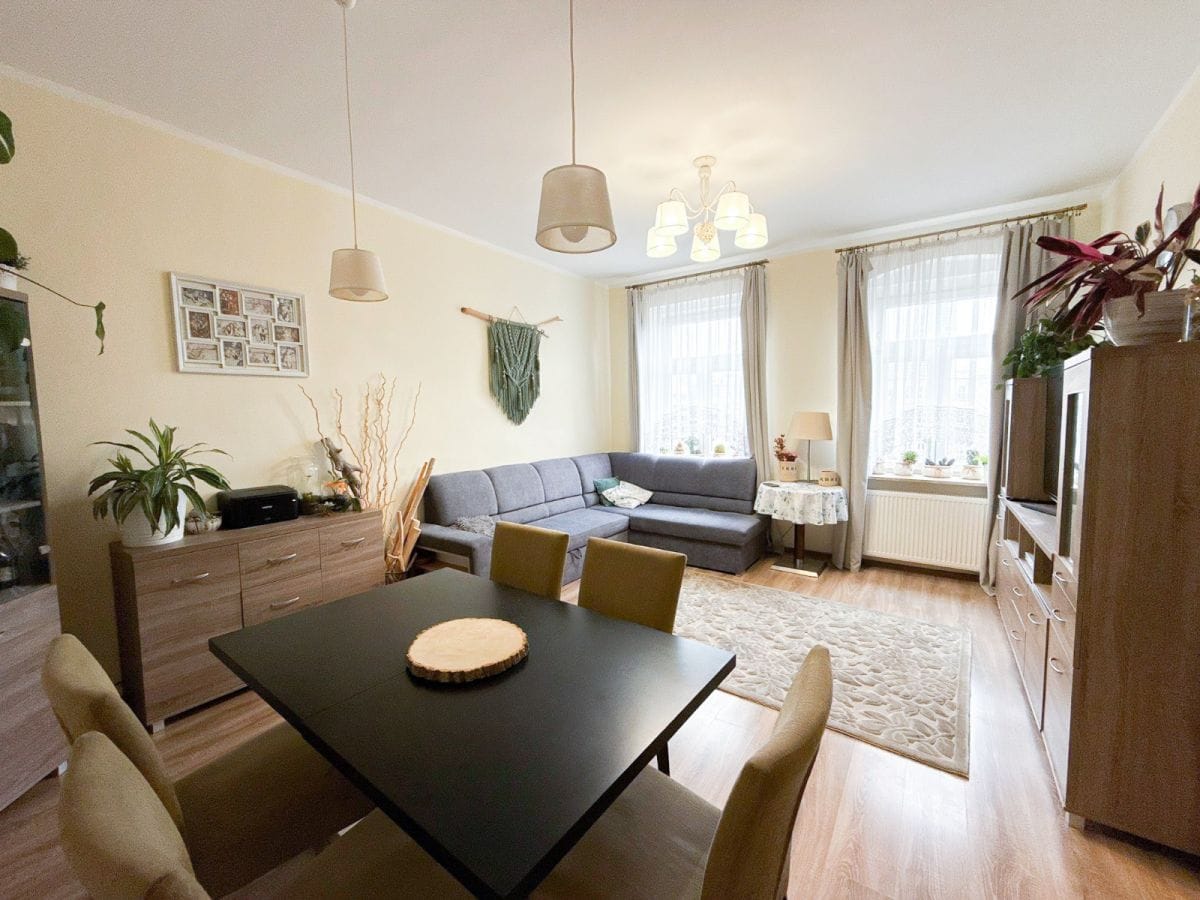 Mieszkanie 3 pokojowe na Sprzedaż