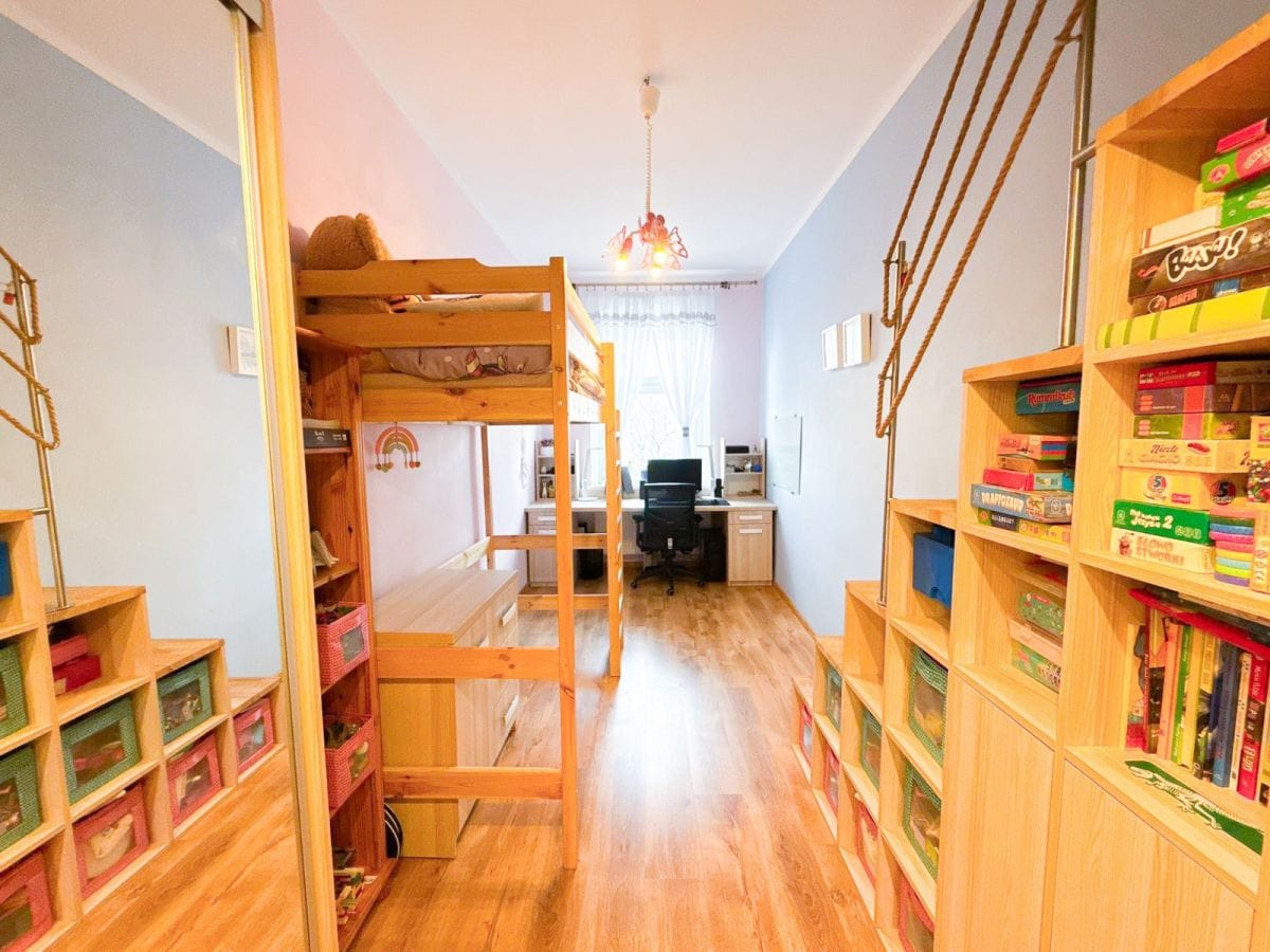 Mieszkanie 3 pokojowe na Sprzedaż