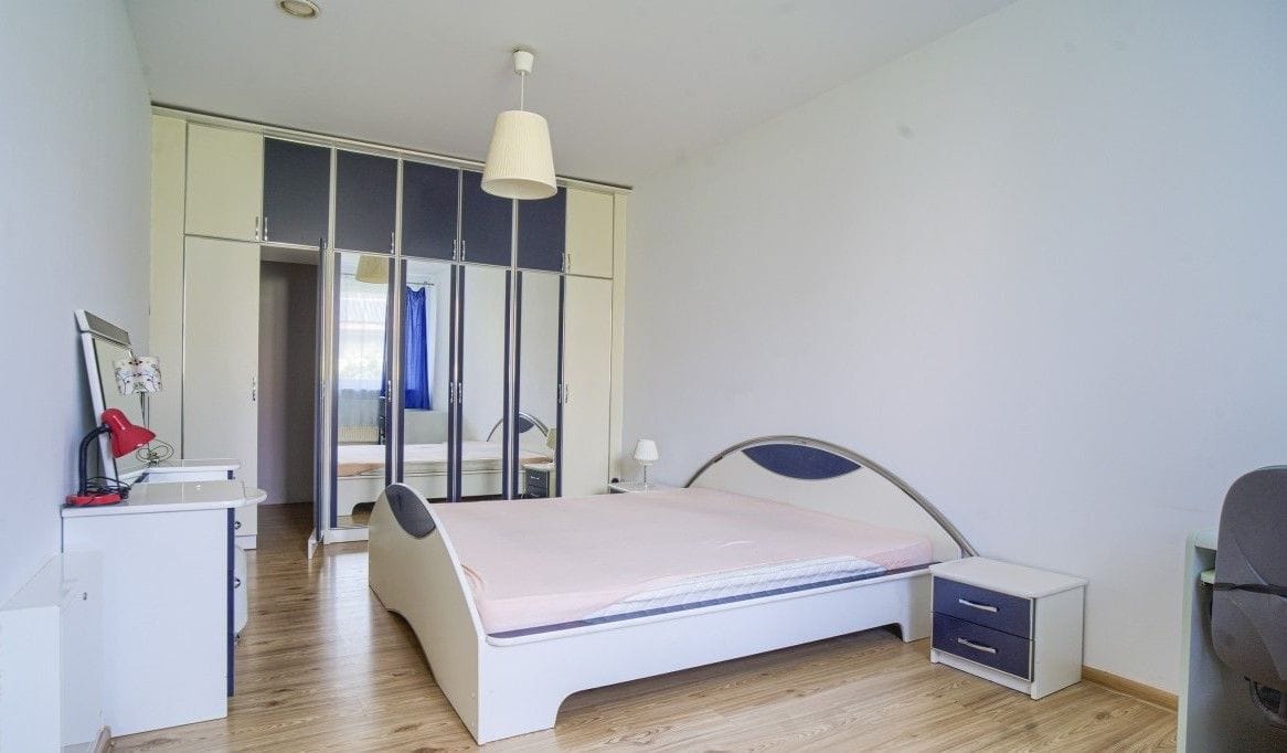 Dom 4 pokojowe na Sprzedaż