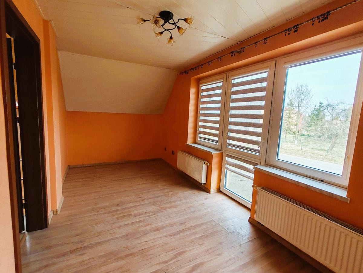 Dom 4 pokojowe na Sprzedaż