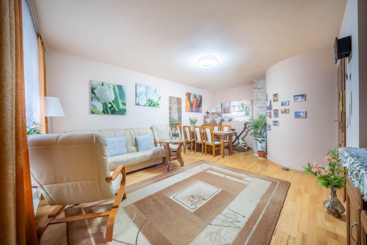 Mieszkanie 3 pokojowe na Sprzedaż