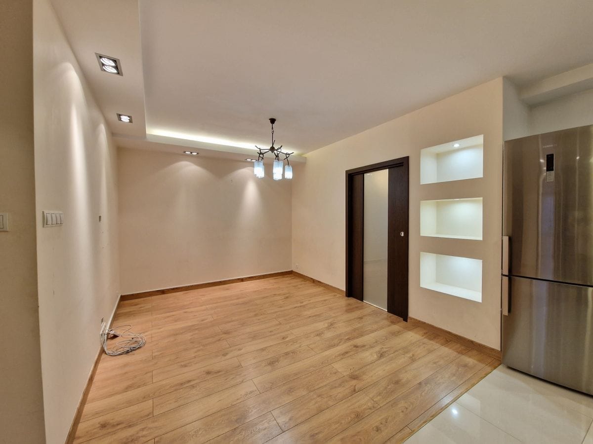 Mieszkanie 4 pokojowe na Sprzedaż