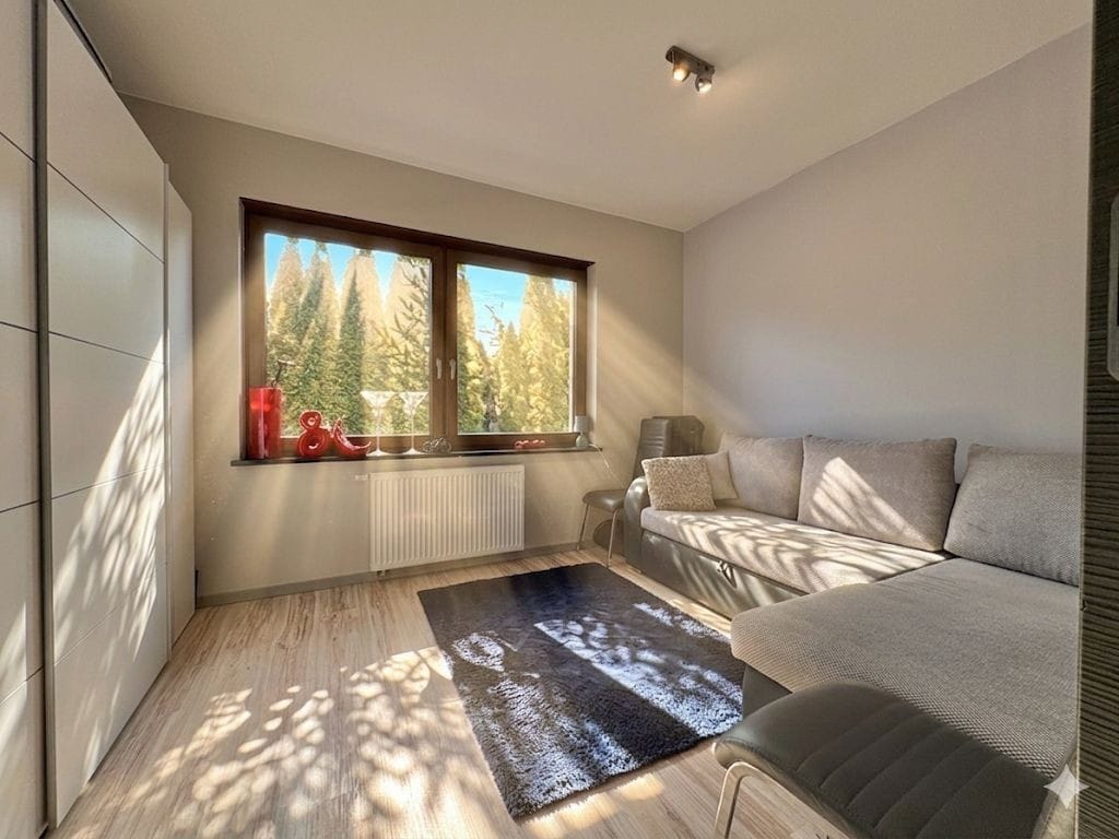 Dom 4 pokojowe na Sprzedaż