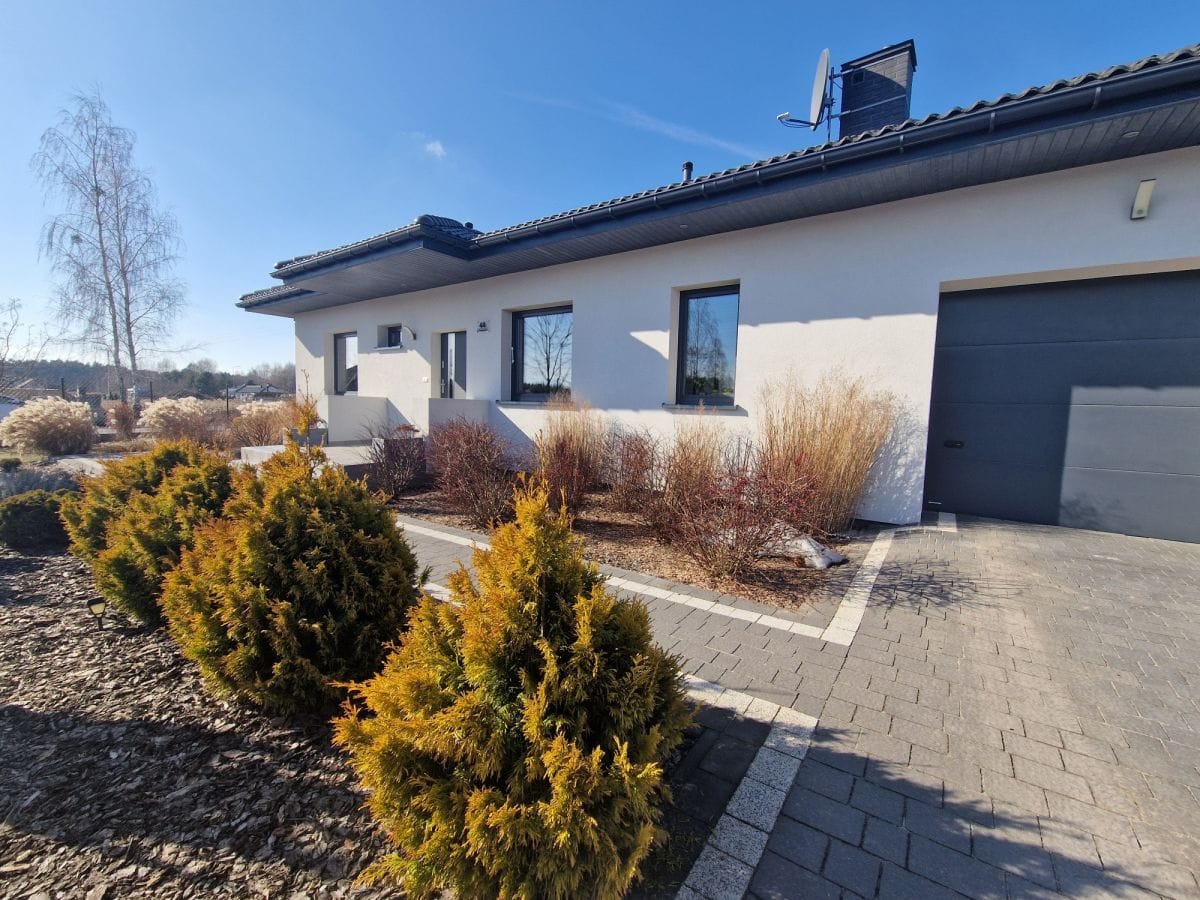 Dom 4 pokojowe na Sprzedaż