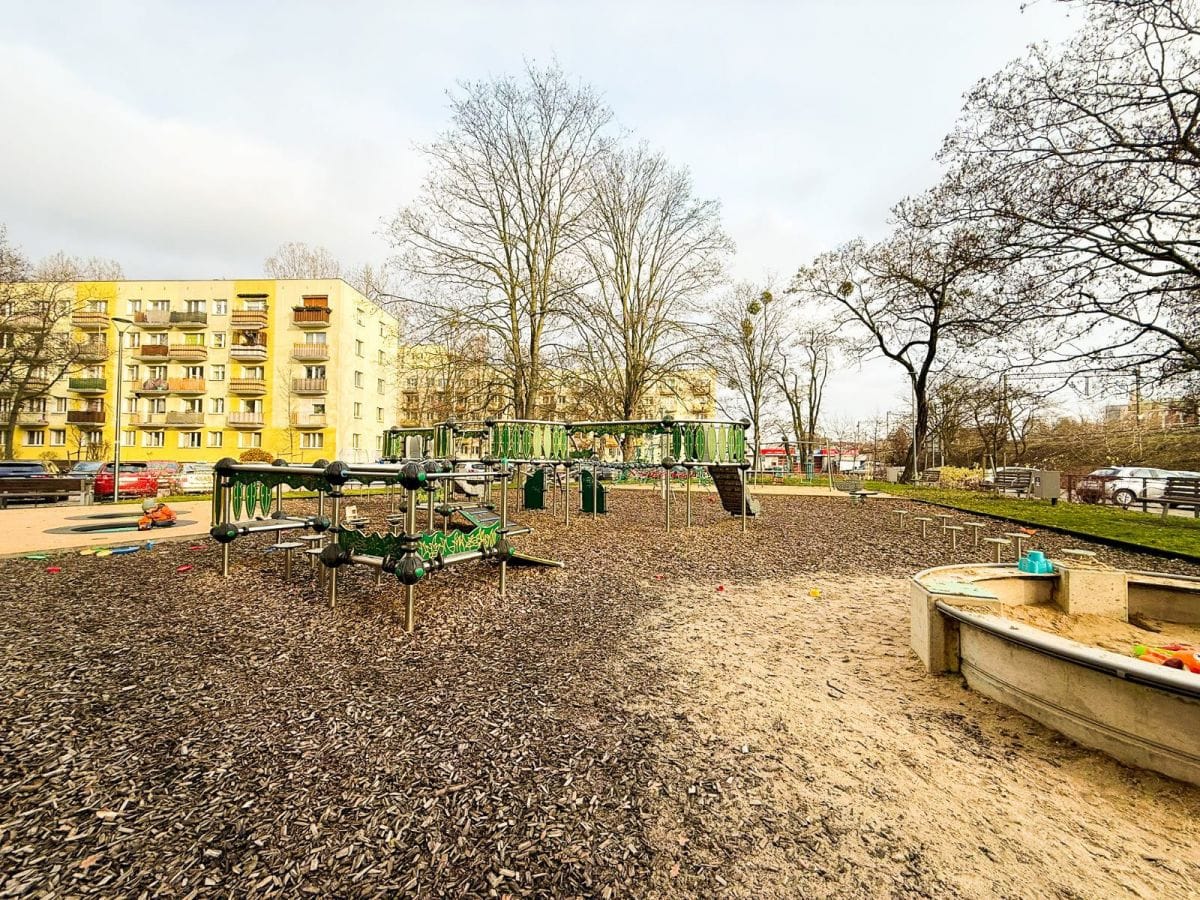 Mieszkanie 3 pokojowe na Sprzedaż