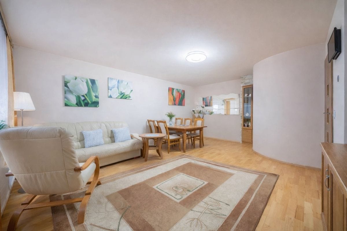 Mieszkanie 3 pokojowe na Sprzedaż