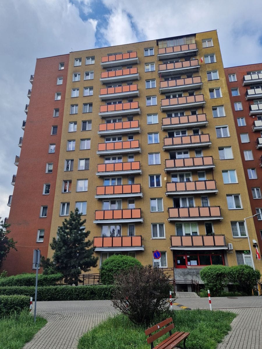 Mieszkanie 3 pokojowe na Sprzedaż