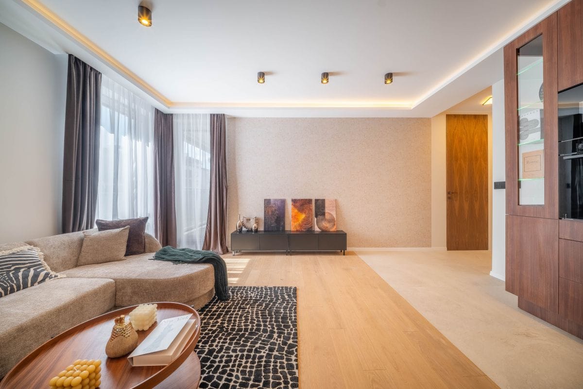 Mieszkanie 5 pokojowe na Sprzedaż