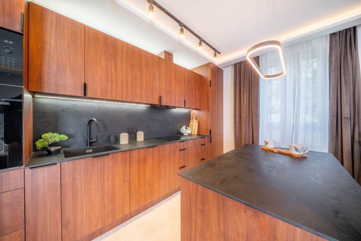 Mieszkanie 5 pokojowe na Sprzedaż