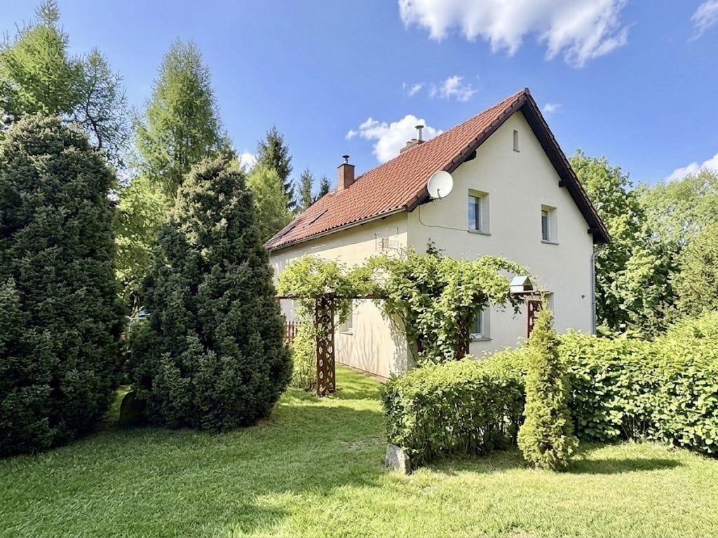 Dom 5 pokojowe na Sprzedaż