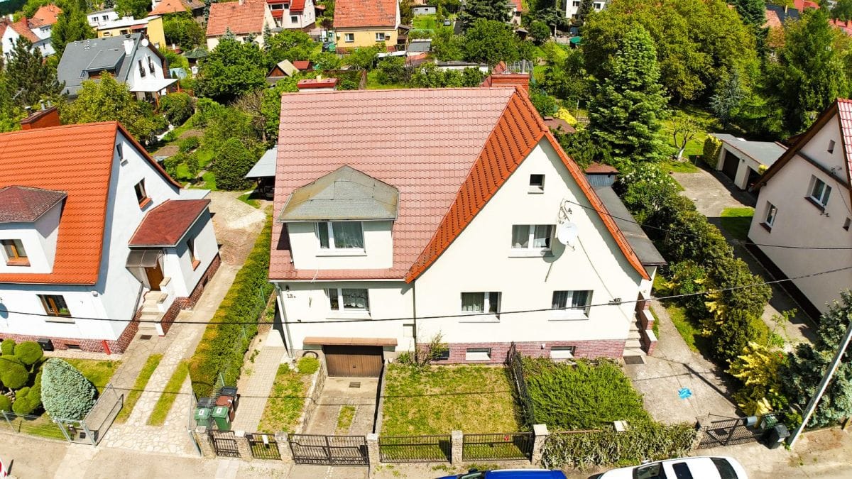 Dom 4 pokojowe na Sprzedaż