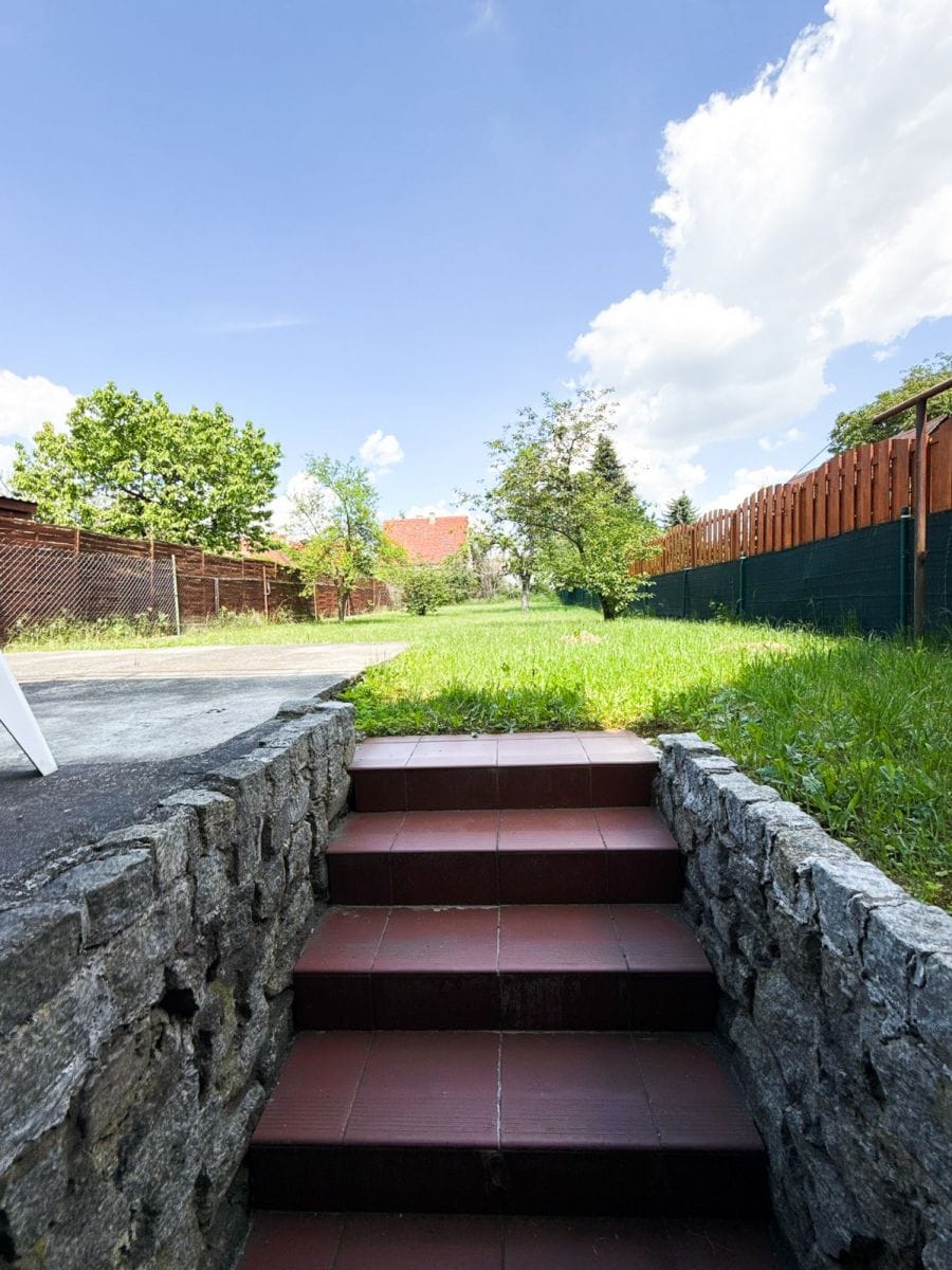 Dom 4 pokojowe na Sprzedaż