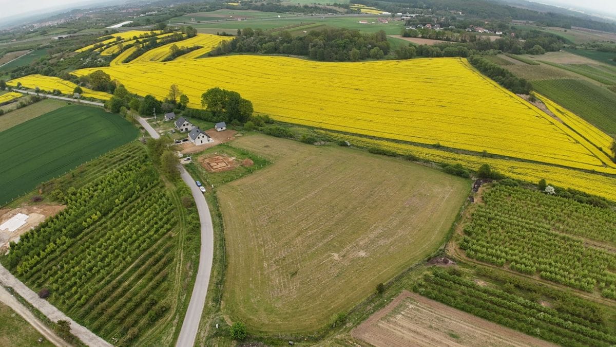 Działka  pokojowe na Sprzedaż