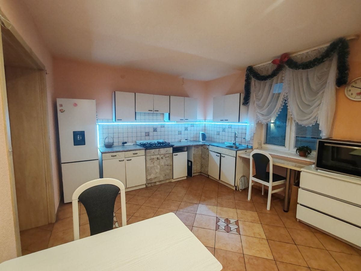 Dom 5 pokojowe na Wynajem
