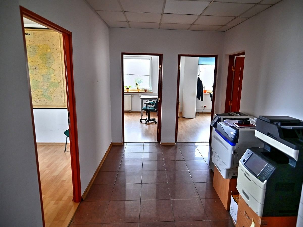 Lokal użytkowy  pokojowe na Sprzedaż