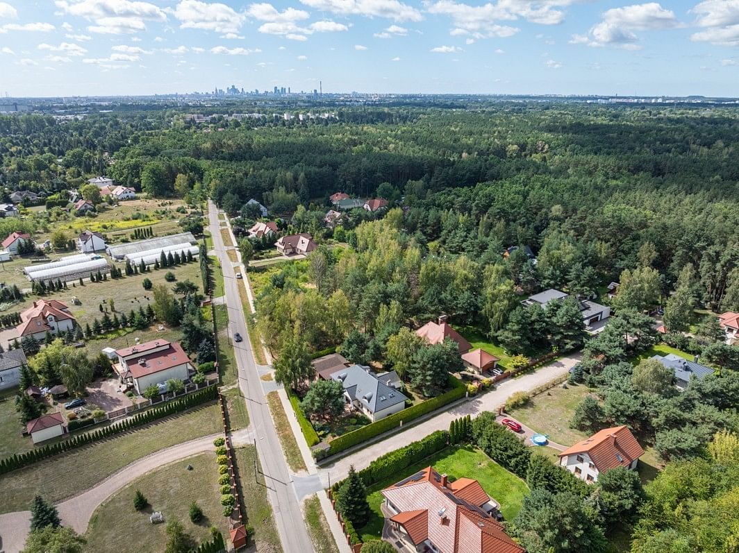 Działka  pokojowe na Sprzedaż