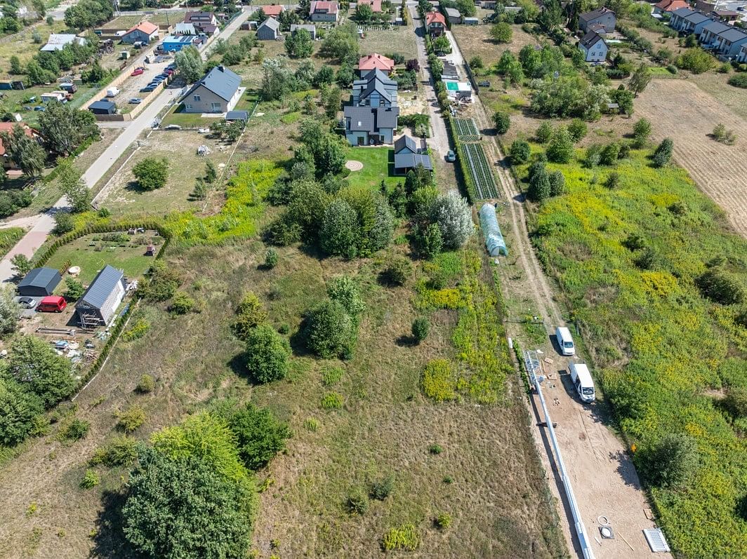 Działka  pokojowe na Sprzedaż