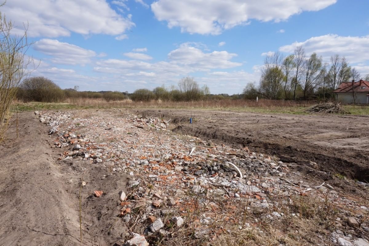 Działka  pokojowe na Sprzedaż