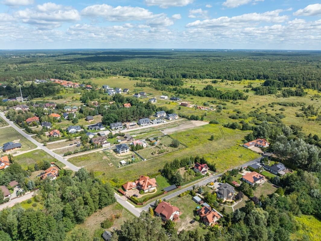 Działka  pokojowe na Sprzedaż