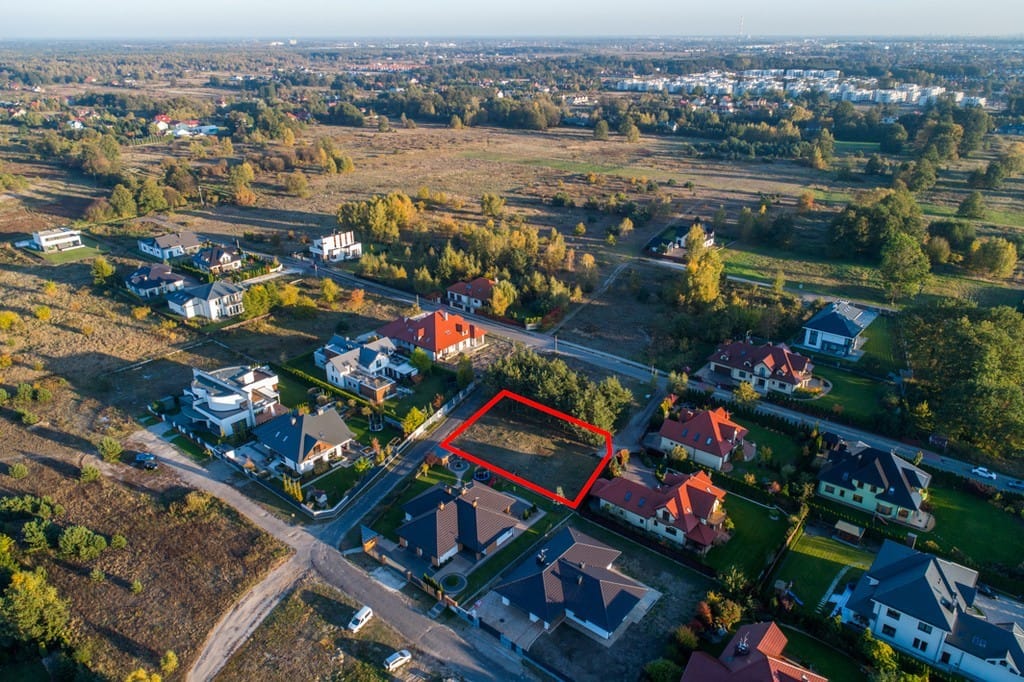 Działka  pokojowe na Sprzedaż