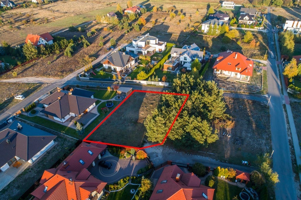 Działka  pokojowe na Sprzedaż