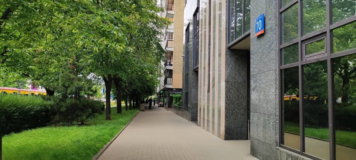 Lokal użytkowy  pokojowe na Sprzedaż