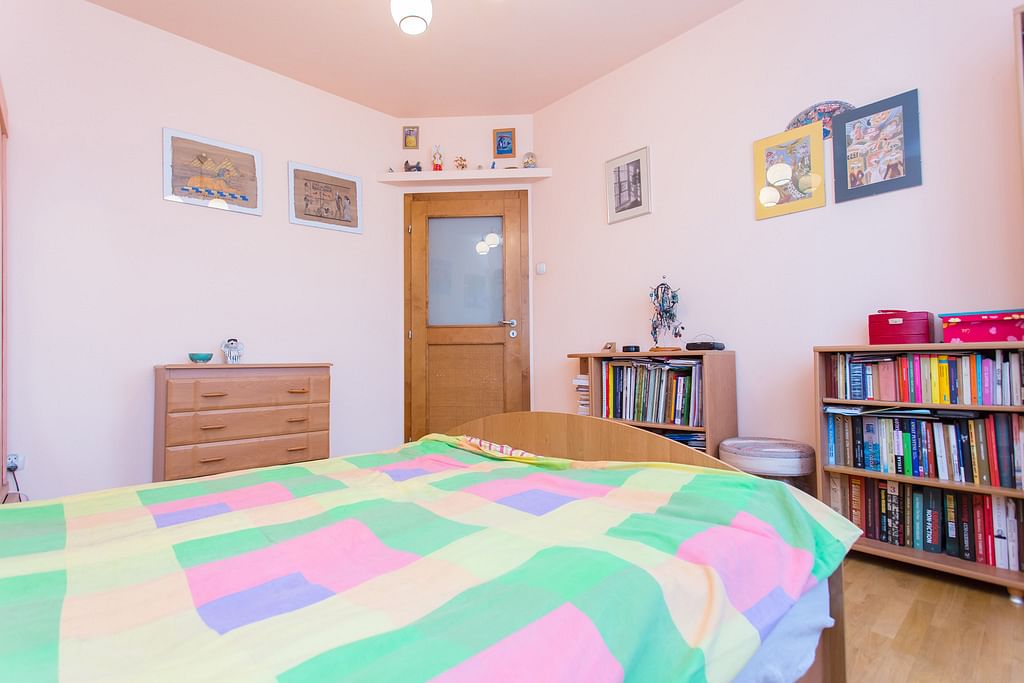 Mieszkanie 5 pokojowe na Sprzedaż